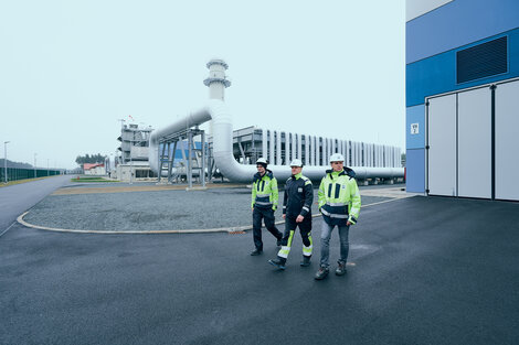 three-employees-radeland-2 Everyday working life of three employees at Radeland 2